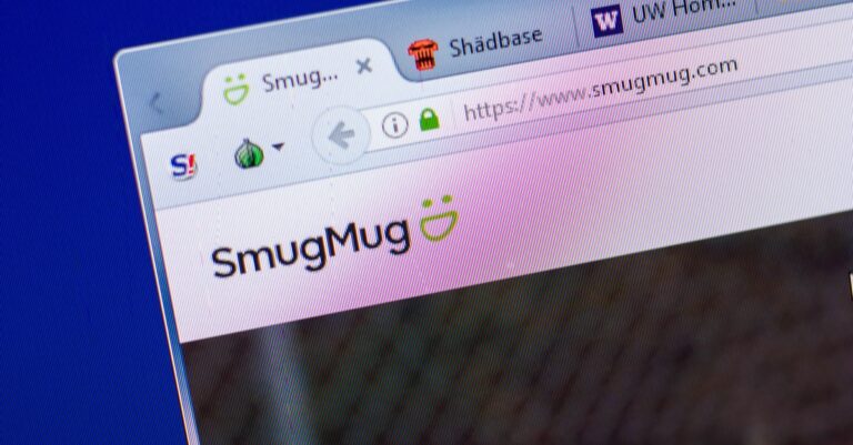 Homepage of SmugMug website on the display of PC